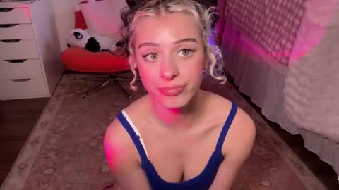 Snapshot of angelalex29 chatting on 02-27-26, 09:48 Alex online show from 02-27-26, 09:48