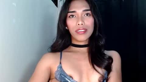 SENORITA online show from 04-10-26, 02:33