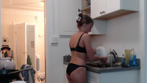 Fern4Ever online show from 09-11-25, 12:00