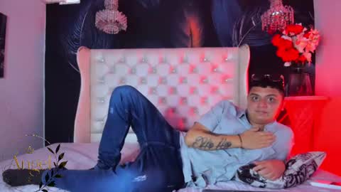 angelblue   online show from 07-16-26, 09:54