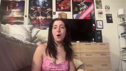 venellope888 online show from 10-22-25, 05:30