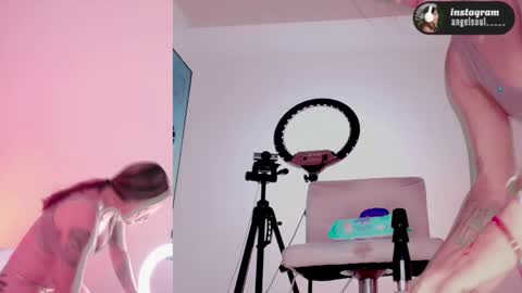 angel online show from 03-01-26, 08:38