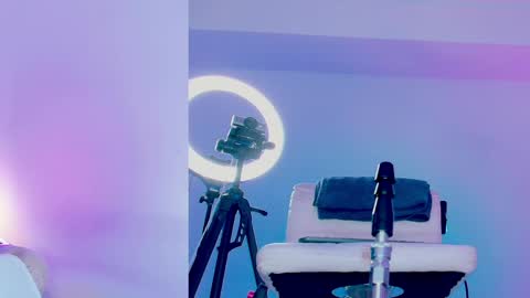 angel online show from 04-05-26, 10:40