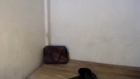 Snapshot of angeldark_satisfactionxxx chatting on 07-12-26, 01:13 ANGELDARK online show from 07-12-26, 01:13