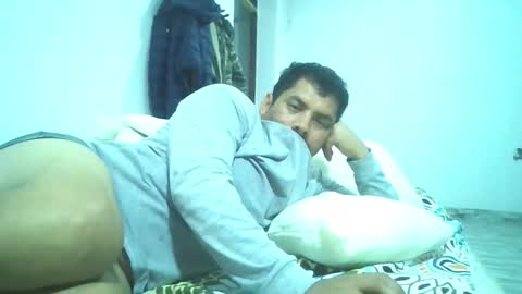 angeldavid90 online show from 10-31-25, 03:18