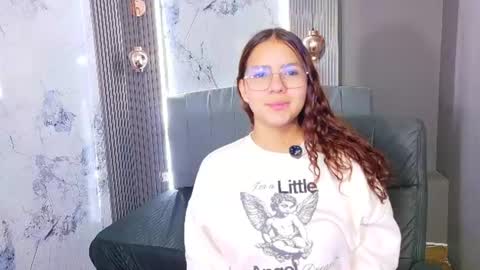Snapshot of angeles_azul chatting on 07-02-26, 03:29 angel online show from 07-02-26, 03:29