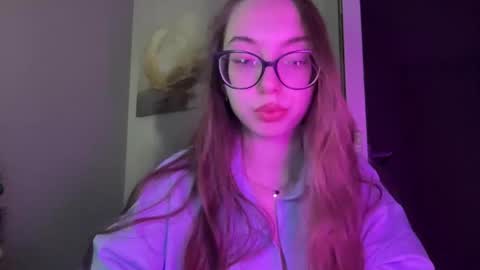 Snapshot of angelfox0202 chatting on 03-01-26, 05:15 ANGEL online show from 03-01-26, 05:15