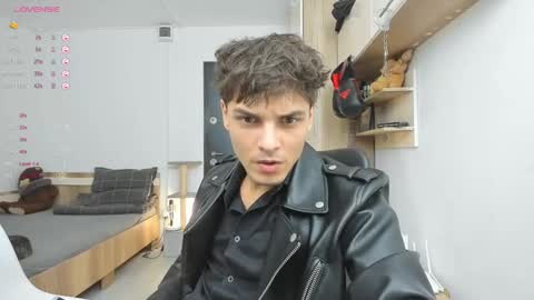 Frankie  online show from 02-18-25, 12:26