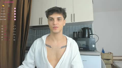 Frankie  online show from 03-11-25, 03:59