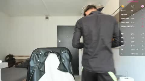 Frankie  online show from 09-23-25, 06:05