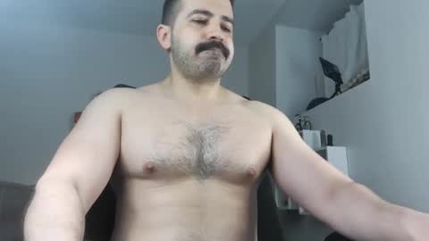 Snapshot of angelfusco chatting on 04-21-26, 02:37 Angel Fusco online show from 04-21-26, 02:37