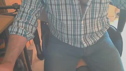 Snapshot of angelgarcia269 chatting on 12-28-24, 01:17 angelgarcia269 online show from 12-28-24, 01:17