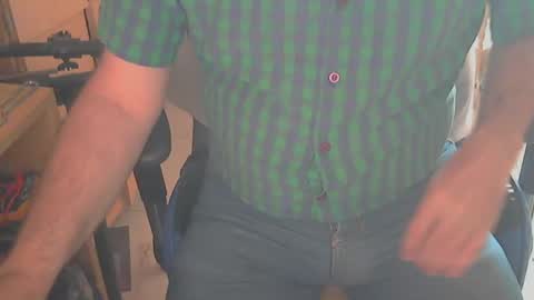 Snapshot of angelgarcia269 chatting on 01-07-25, 11:26 angelgarcia269 online show from 01-07-25, 11:26