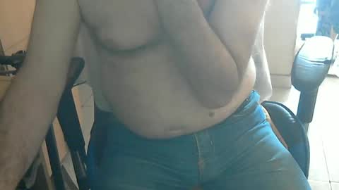 Snapshot of angelgarcia269 chatting on 02-22-25, 02:41 angelgarcia269 online show from 02-22-25, 02:41