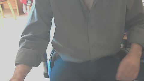 Snapshot of angelgarcia269 chatting on 10-20-25, 11:21 angelgarcia269 online show from 10-20-25, 11:21