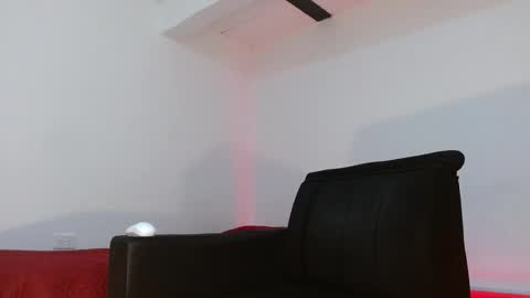 Angel of littlebandido online show from 11-29-25, 01:52