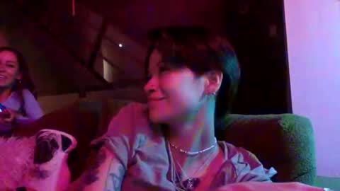 Snapshot of angelia01m chatting on 01-17-26, 02:05 angelia01m online show from 01-17-26, 02:05