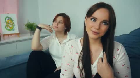 Snapshot of angeliastouffer chatting on 10-28-25, 08:07 Viola online show from 10-28-25, 08:07