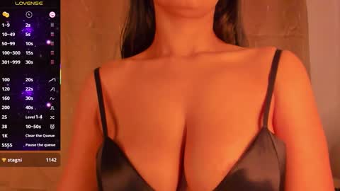 Snapshot of angelica_hot19 chatting on 02-04-26, 04:13 angelica_hot19 online show from 02-04-26, 04:13