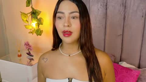 angelicaa_garcia online show from 04-24-26, 11:34