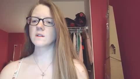 Snapshot of angelicangel3 chatting on 04-21-26, 06:09 AngelicAngel online show from 04-21-26, 06:09