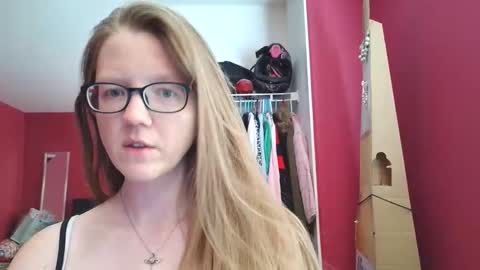 Snapshot of angelicangel3 chatting on 04-21-26, 07:50 AngelicAngel online show from 04-21-26, 07:50