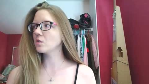 Snapshot of angelicangel3 chatting on 04-22-26, 07:48 AngelicAngel online show from 04-22-26, 07:48