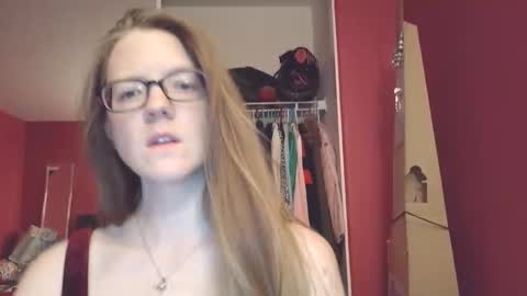 Snapshot of angelicangel3 chatting on 04-24-26, 06:49 AngelicAngel online show from 04-24-26, 06:49