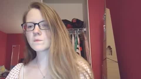 Snapshot of angelicangel3 chatting on 05-03-26, 06:08 AngelicAngel online show from 05-03-26, 06:08