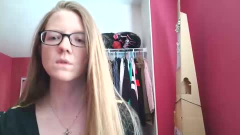 Snapshot of angelicangel3 chatting on 05-09-26, 12:38 AngelicAngel online show from 05-09-26, 12:38
