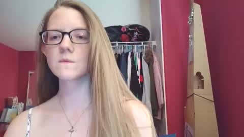 Snapshot of angelicangel3 chatting on 05-19-26, 02:07 AngelicAngel online show from 05-19-26, 02:07