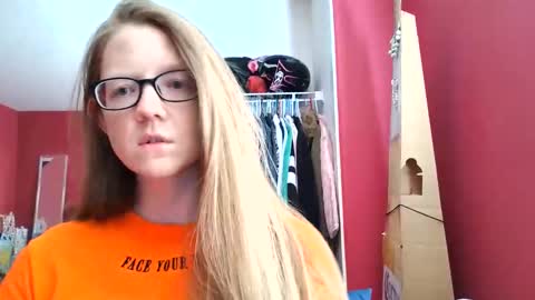 Snapshot of angelicangel3 chatting on 06-10-26, 11:13 AngelicAngel online show from 06-10-26, 11:13