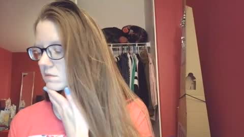 Snapshot of angelicangel3 chatting on 06-14-26, 06:15 AngelicAngel online show from 06-14-26, 06:15