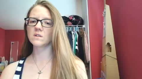 Snapshot of angelicangel3 chatting on 06-16-26, 06:43 AngelicAngel online show from 06-16-26, 06:43