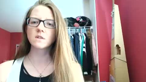 Snapshot of angelicangel3 chatting on 06-29-26, 09:37 AngelicAngel online show from 06-29-26, 09:37