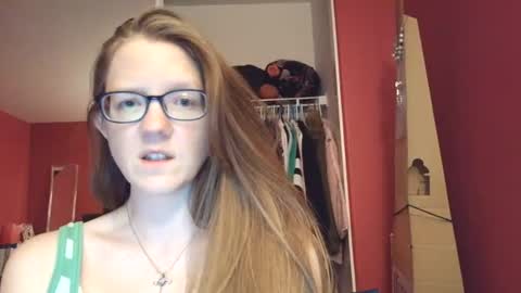Snapshot of angelicangel3 chatting on 07-01-26, 05:20 AngelicAngel online show from 07-01-26, 05:20