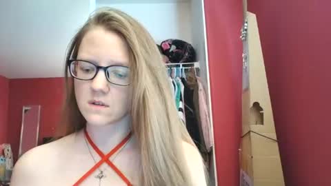 Snapshot of angelicangel3 chatting on 07-01-26, 07:35 AngelicAngel online show from 07-01-26, 07:35
