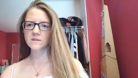 Snapshot of angelicangel3 chatting on 07-14-26, 07:19 AngelicAngel online show from 07-14-26, 07:19