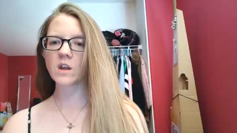 Snapshot of angelicangel3 chatting on 07-15-26, 08:36 AngelicAngel online show from 07-15-26, 08:36