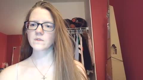 Snapshot of angelicangel3 chatting on 07-17-26, 05:36 AngelicAngel online show from 07-17-26, 05:36