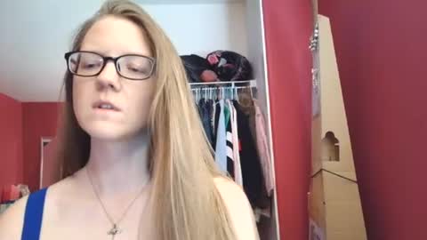 Snapshot of angelicangel3 chatting on 07-23-26, 04:49 AngelicAngel online show from 07-23-26, 04:49