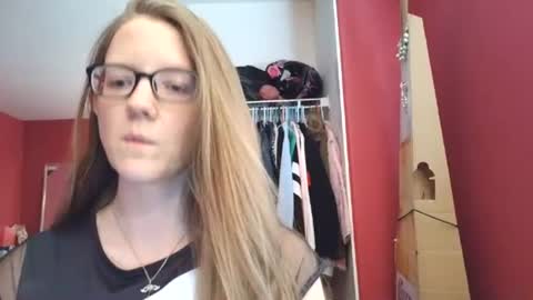 Snapshot of angelicangel3 chatting on 07-31-26, 07:24 AngelicAngel online show from 07-31-26, 07:24
