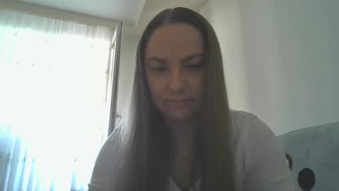 Angelina 26 online show from 10-25-25, 10:12