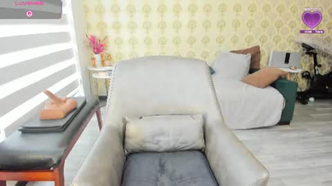 Snapshot of angelina_class_7 chatting on 06-27-26, 02:12 angelina_class_7 online show from 06-27-26, 02:12