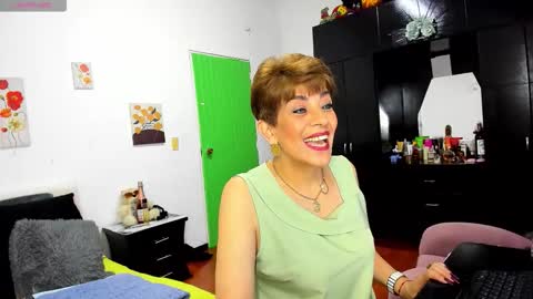 Angelina online show from 03-09-26, 11:53