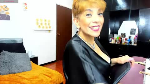 Angelina online show from 05-27-26, 01:57