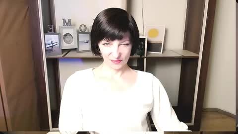 Snapshot of angelinalov_ chatting on 06-06-26, 07:02 Angelina online show from 06-06-26, 07:02