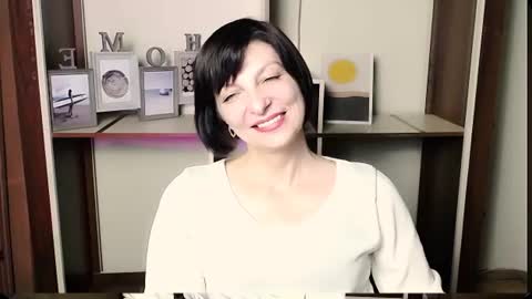 Snapshot of angelinalov_ chatting on 07-06-26, 10:01 Angelina online show from 07-06-26, 10:01