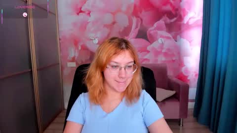 AngelinaLow online show from 01-06-26, 12:31