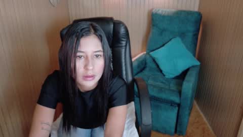 angelinathompson online show from 03-06-26, 02:02